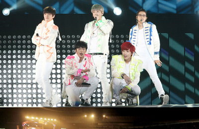 B1A4, 일본 데뷔 7개월만에 전석 매진시키며 아레나 입성