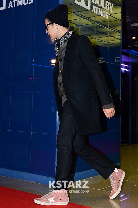 박유천이 4일 오후 서울 삼성동 메가박스 코엑스에서 열린 영화 '남자사용설명서' VIP시사회에 참석해 포즈를 취하고 있다.