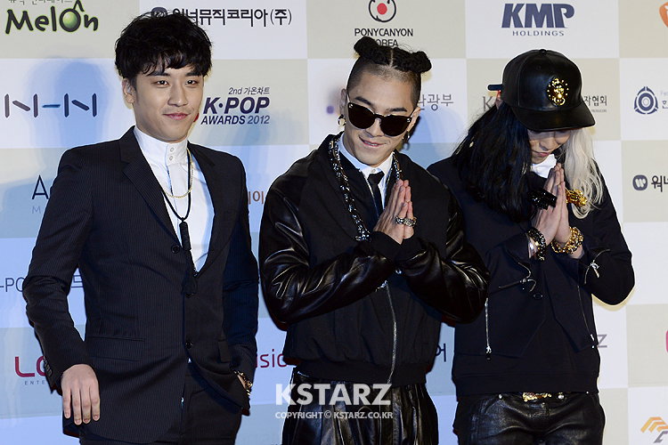 빅뱅 승리,태양,지용, '제2회 가온차트 K-POP 어워드' 시상식 레드카펫 참석