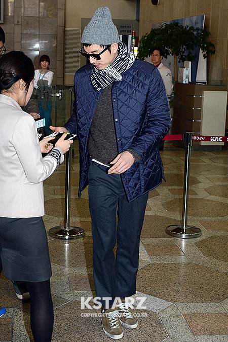 공유, 15일오후 '빅'의 일본 프로모션차 김포국제공항을 통해 일본으로 출국