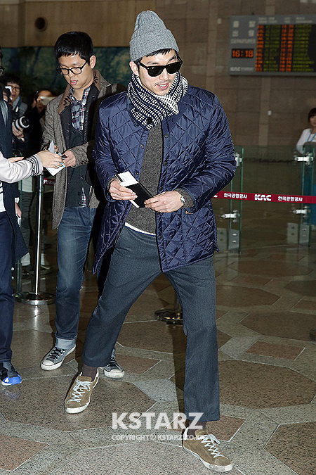 공유, 15일오후 '빅'의 일본 프로모션차 김포국제공항을 통해 일본으로 출국