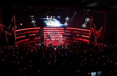 마이네임, 데뷔 후 첫 콘서트…완벽 무대 ‘저력 과시’