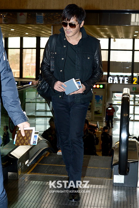 장동건,8일 오후 일본 팬미팅 참석차 김포국제공항을 통해 출국