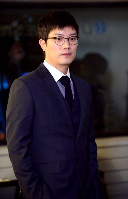 박희순