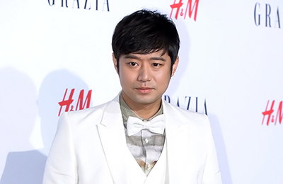 천정명, 화이트 슈트로 멋내고 파티 참석