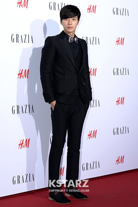 박해진,20일 오후 서울 에서 열린 'H&M과 GRAZIA(그라치아) 매거진' 가로수길점 오픈 행사 파티에 참석