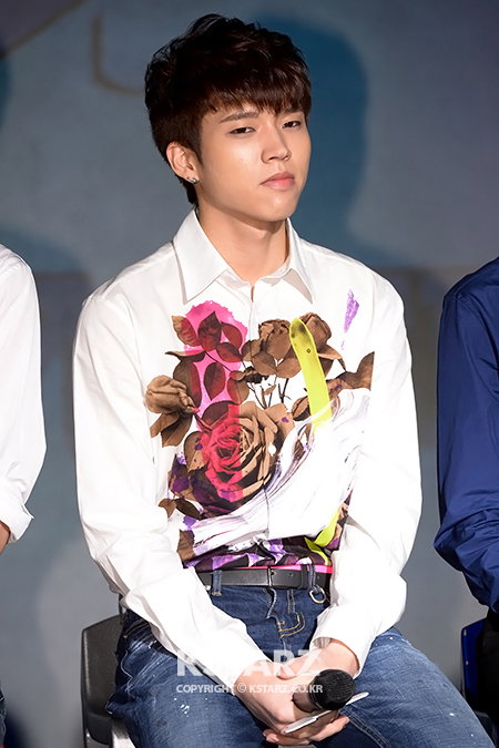 그룹 인피니트 21일 서울 여의도 IFC몰 M pub에서 인피니트의 새 앨범 발매기념 기자간담회 참석