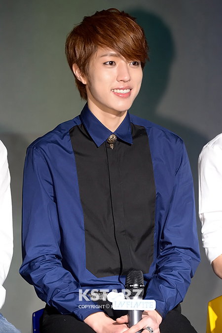 그룹 인피니트 21일 서울 여의도 IFC몰 M pub에서 인피니트의 새 앨범 발매기념 기자간담회 참석