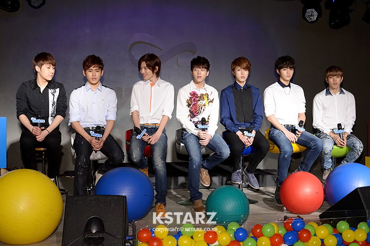 그룹 인피니트 21일 서울 여의도 IFC몰 M pub에서 인피니트의 새 앨범 발매기념 기자간담회 참석