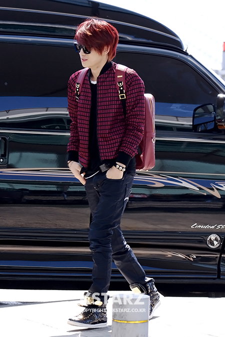 김재중, 23일 오후 홍콩에서 열리는 팬미팅차 인천국제공항을 통해 출국