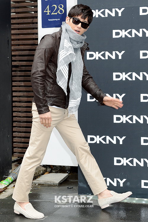 배우 고수, 2일 오후 서울 강남구 청담동 DKNY 청담점에서 열린 DKNY 2013 S/S 콜렉션에 참석