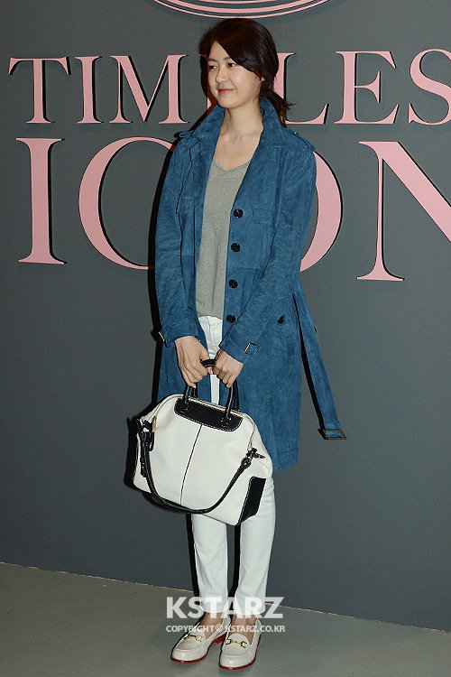 이요원,3일 오후 서울 강남구 갤러리 현대 강남에서 열리는 토즈(Tod's)에서 주최 고 다이애나 왕세자비 사진전 오픈식 참석