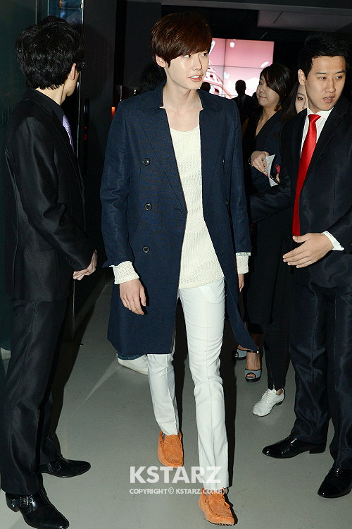 이종석,3일 오후 서울 강남구 갤러리 현대 강남에서 토즈(Tod's)에서 주최 7일까지 열리는 고 다이애나 왕세자비 사진전 오픈식 참석