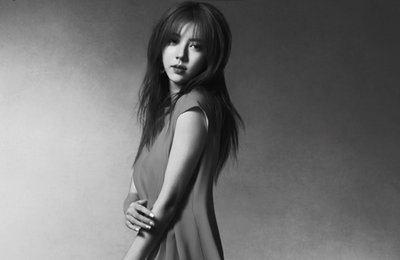 손담비, 흑백영화 속 여주인공 같은 아련한 감성 물씬