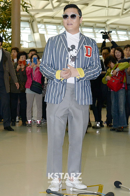 싸이, 25일 오전 신곡 ‘젠틀맨’의 본격적인 미국 현지 프로모션을 위해 인천국제공항을 통해 출국