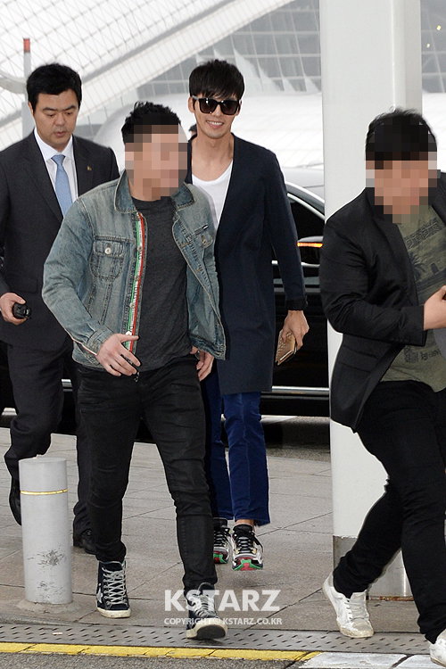 현빈, 25일 오후 싱가포르 팬미팅을 위해 인천국제공항을 통해 출국