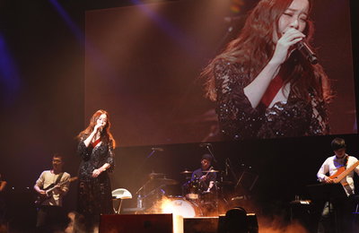 가수 백지영 일본 첫 싱글 ‘그 여자’ 일본 USEN 차트 1위 기염
