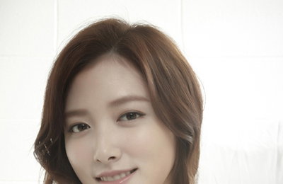 배우 임주은, 김선아, 성유리, 이동욱과 한솥밥