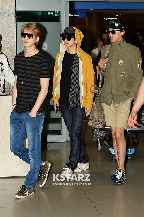 씨엔블루, 6일 오전  월드투어 콘서트 '블루문(BLUE MOON)' 태국 방콕 공연을 성황리에 마치고 인천국제공항으로 입국