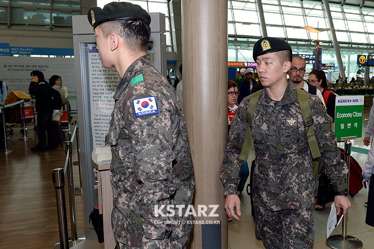 정지훈(비)-이상철(상추), 6일 오전 미국 워싱턴에서 열릴 한·미동맹 60주년 기념행사 '세계평화 페스티벌 아리랑'에 참석차 인천국제공항을 통해 워싱턴으로 출국