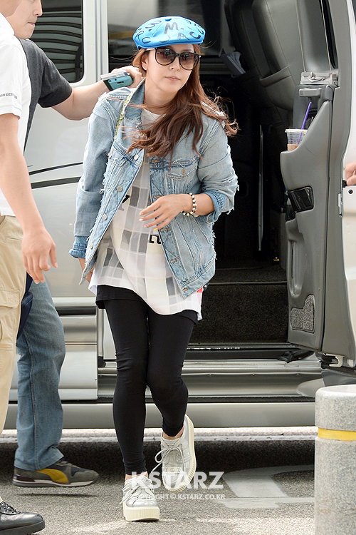 보아, 17일 오전 대만 콘서트차 인천국제공항을 통해 출국