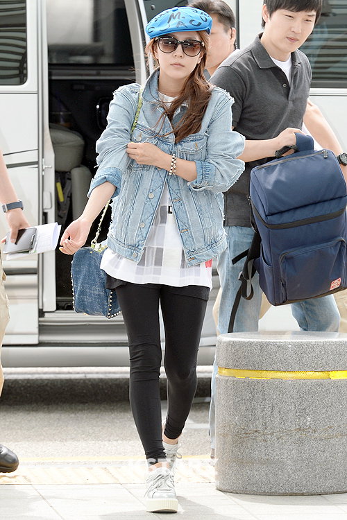 보아, 17일 오전 대만 콘서트차 인천국제공항을 통해 출국