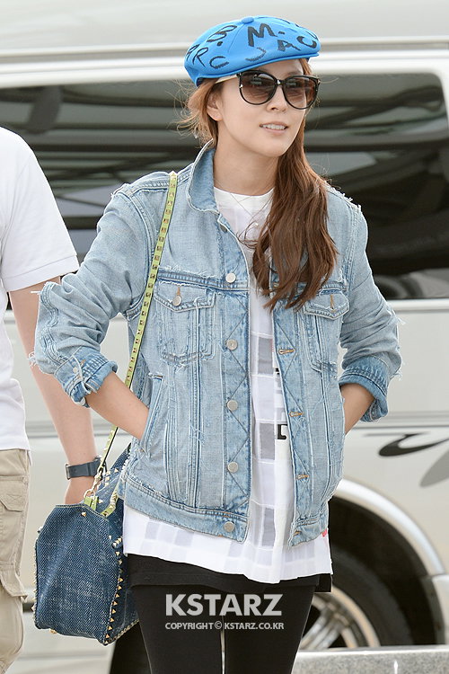 보아, 17일 오전 대만 콘서트차 인천국제공항을 통해 출국