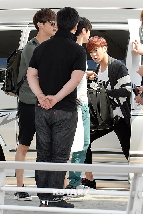 동방신기, 17일 오후 말레이시아 콘서트차 인천국제공항을 통해 출국