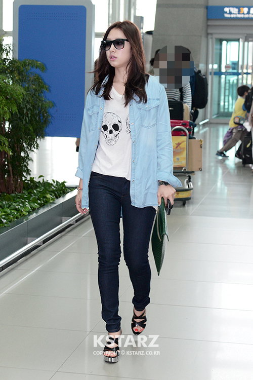 박신혜, 17일 오전 상하이 팬미팅차 인천국제공항을 통해 출국