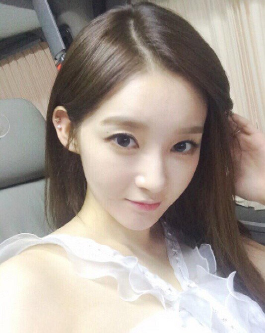 다비치, 강민경