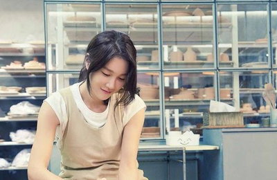 배우 이지아의 색다른 모습...'친근하고 귀여운 일상'