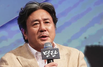 최민식, '루시' '명량'으로 韓微 동시에 사로잡을까
