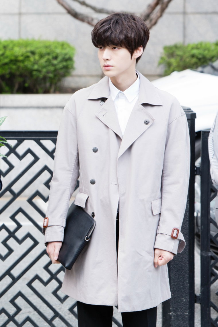 안재현