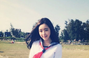 홍수아, 교복 입은 풋풋한 모습에 '男心 철렁'
