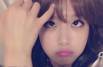 수영, 애교스러운 사진 공개 "눈 찔러염"