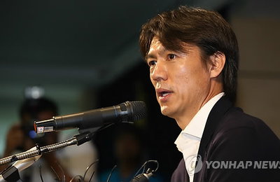 홍명보 전 국가대표 감독, 2일 미국으로 출국