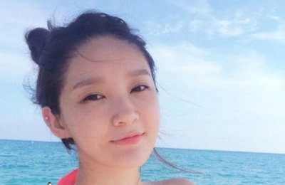 다비치 강민경, 비키니 입고 민낯 미모 과시