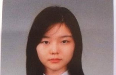마담뺑덕 이솜, 과거 졸업사진 보니 '무공해 미모'