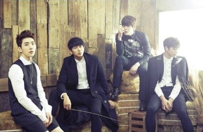 2AM 계약 종료...조권 남고, 슬옹·진운 새보금자리
