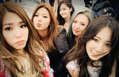 빅뱅 vs 엑소 vs 미쓰에이 vs 소녀시대 4월 가요계 정면승부