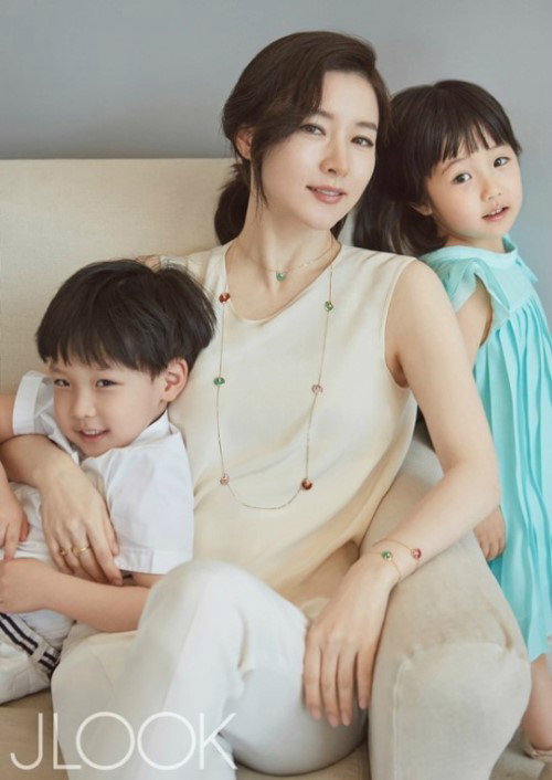 [사진]매거진 제이룩 제공, 이영애