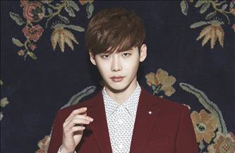 이종석 아시아투어 화보집 29개국 동시 판매