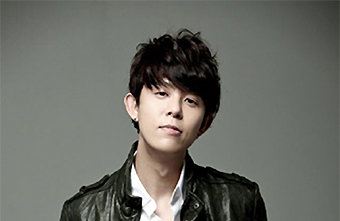 '불법 도박' 토니안, 2년만에 방송 활동 재개