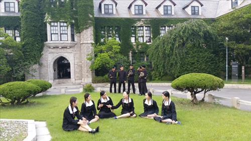 학교교육백년사