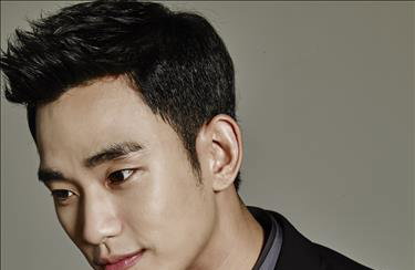 김수현, 쿠쿠전자 새 광고 모델