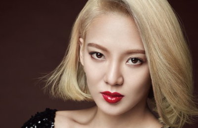 소녀시대 효연, 뷰티 화보..정열의 레드립 '섹시'