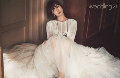 박효주, 가을의 신부 변신…'여배우의 변신은 무죄'