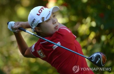 'LPGA' 김효주, 선두와 3타 차 공동 5위