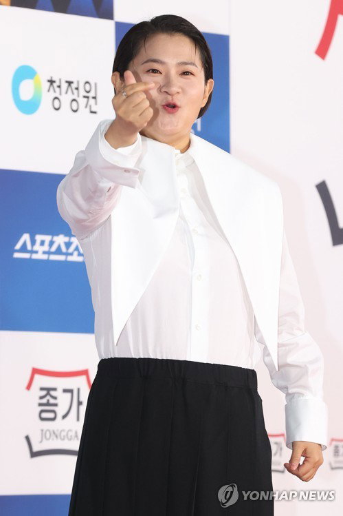'정희' 김신영, 14년 마이크 잠시 멈추고 'IP 제왕' 도전!