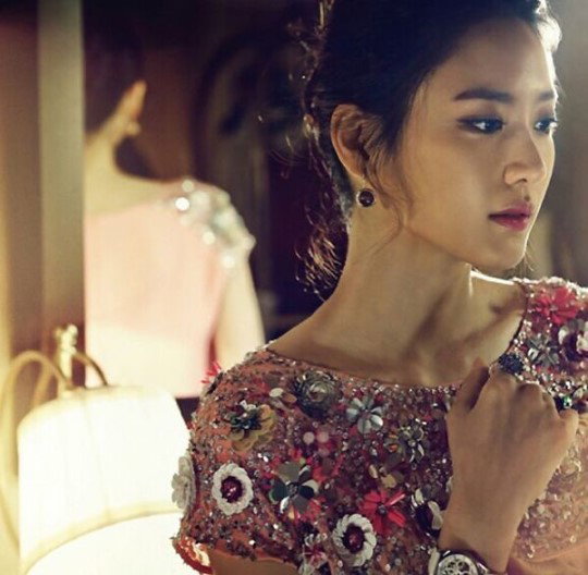 수현